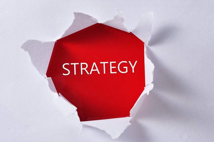 5 Crucial Steps for B2B Marketers prior defining a Customer Database Strategy 5 Crucial Steps for B2B Marketers prior defining a Customer Database Strategy
